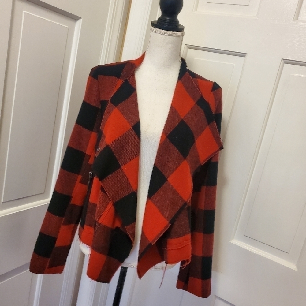 BB Dakota Rosanna Plaid Red & Black Lightweight Jacket Size Medium, casual